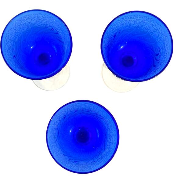 "It's A Blast" Arizona Cobalt Blue/Clear Stem Art Glass Water Wine Goblets-Set 3 - Picture 6 of 10